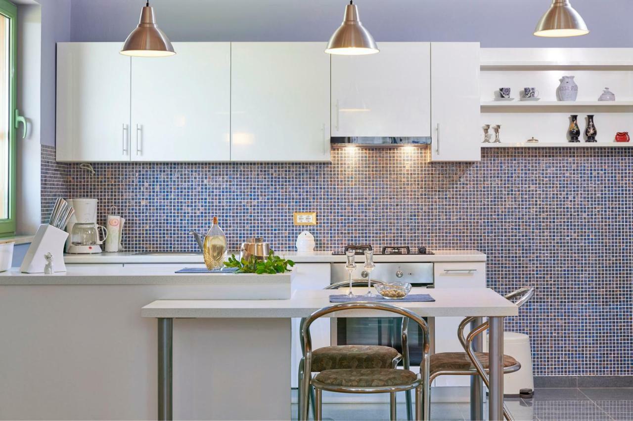 Villa Giardina Apartments วิงกุรัน ภายนอก รูปภาพ
