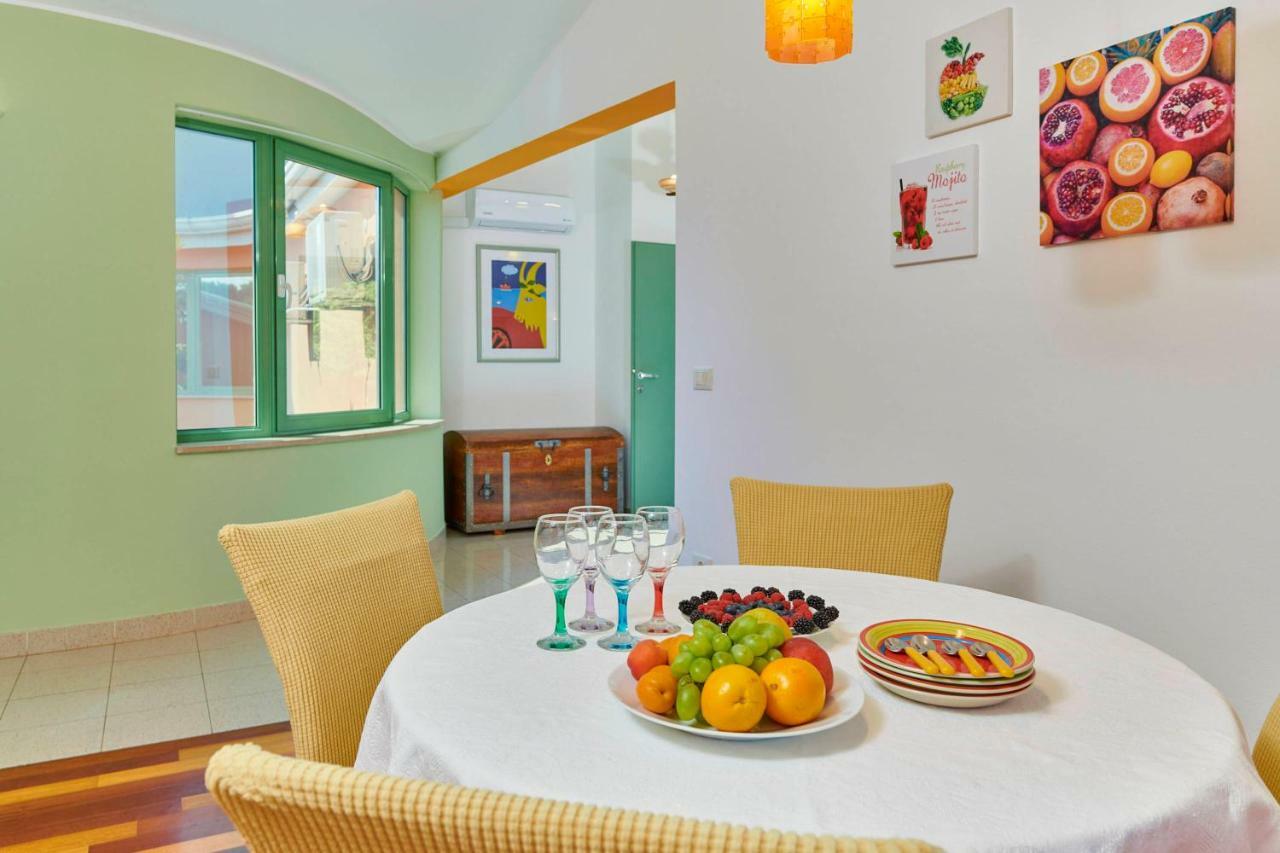Villa Giardina Apartments วิงกุรัน ภายนอก รูปภาพ